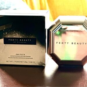 BNIB & Sealed - Fenty Beauty Lavender Pro Filt'r Setting Powder